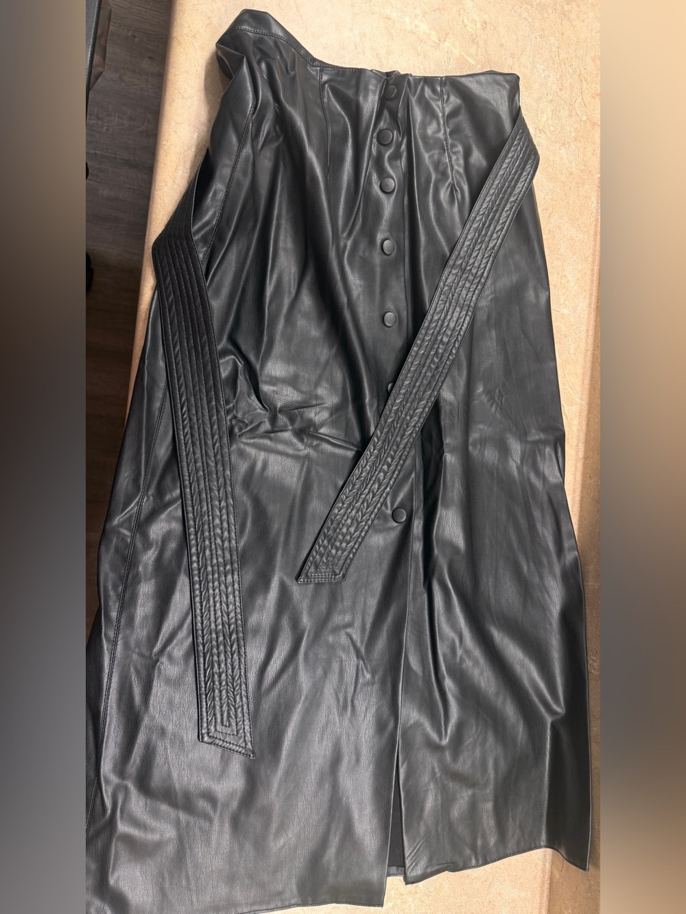Zara Black Faux Leather Elastic-Waist Skirt